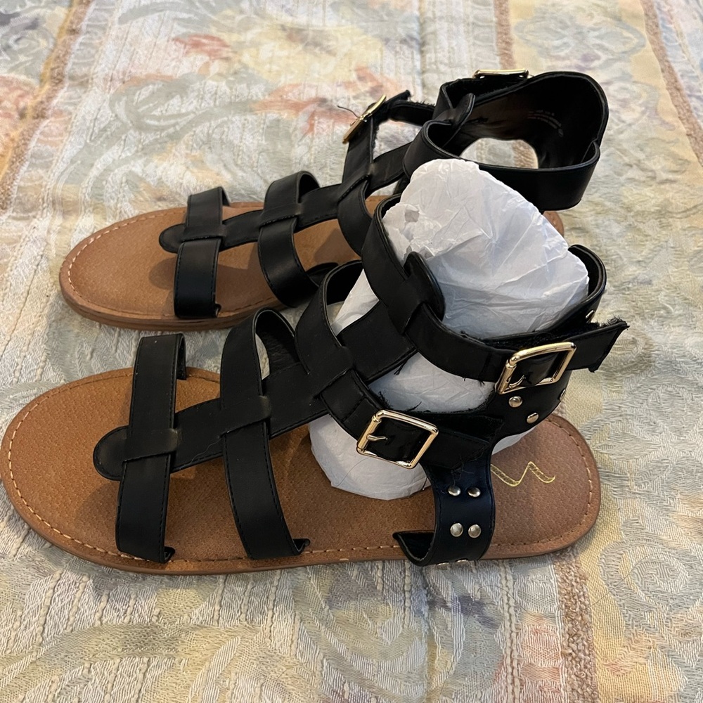 Women's Black Strappy Sandals